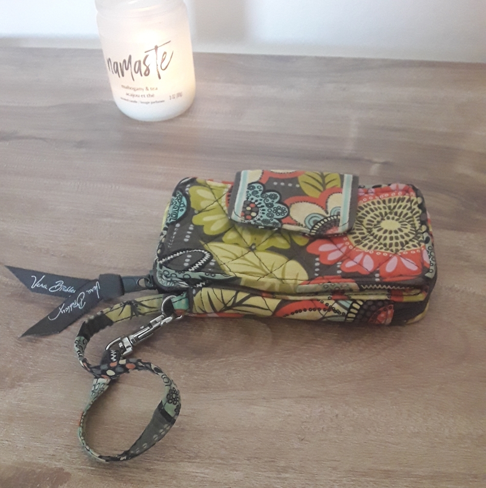 Vera Bradley Wallet-FREE MYSTERY GIFT W PURCHASE